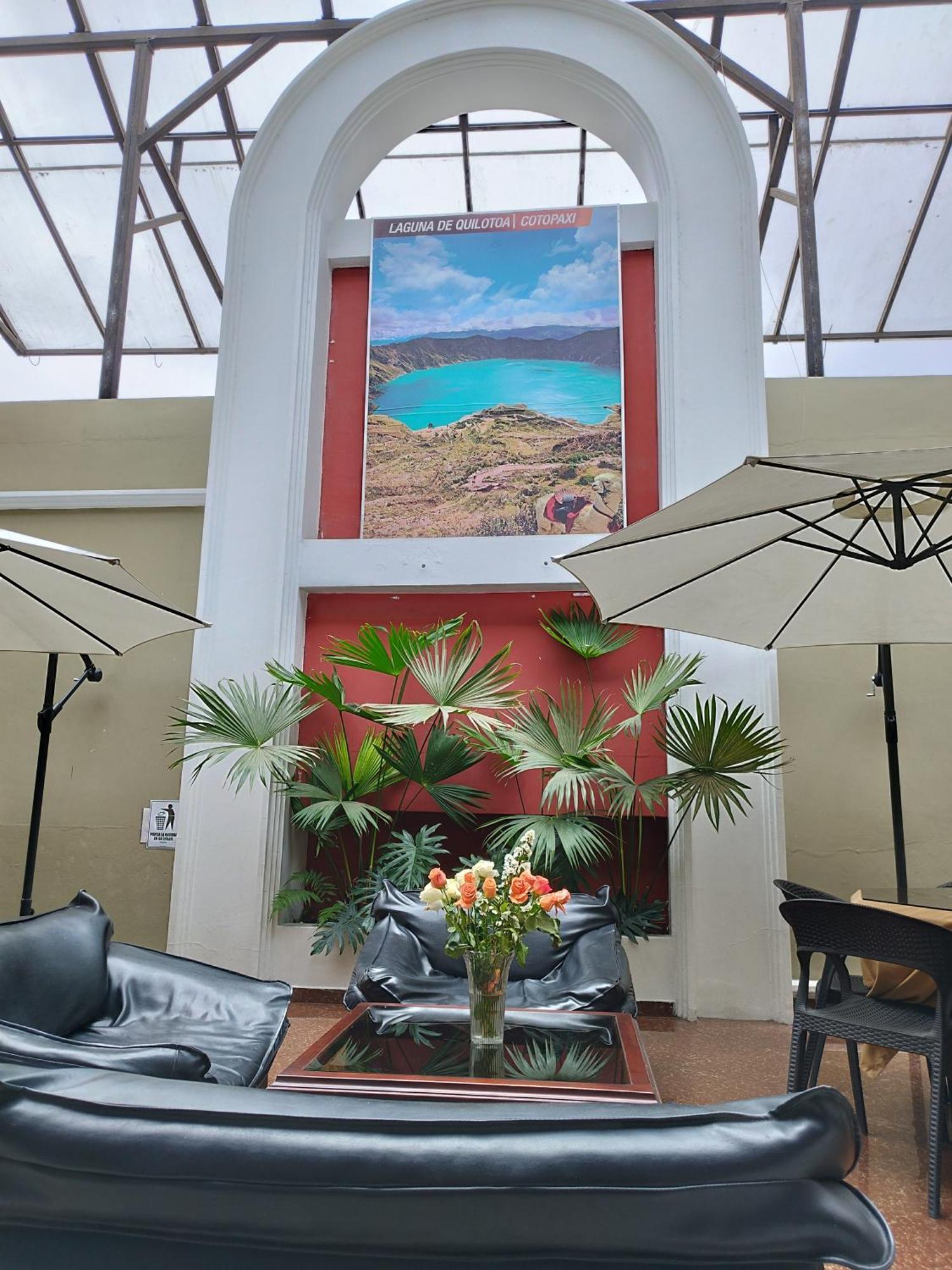 Hotel Puerta Del Sol Санто Доминго де лос Колорадос Екстериор снимка