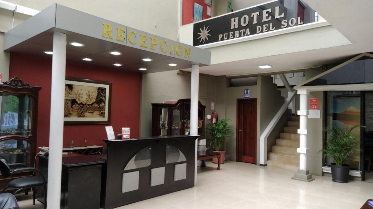 Hotel Puerta Del Sol Санто Доминго де лос Колорадос Екстериор снимка